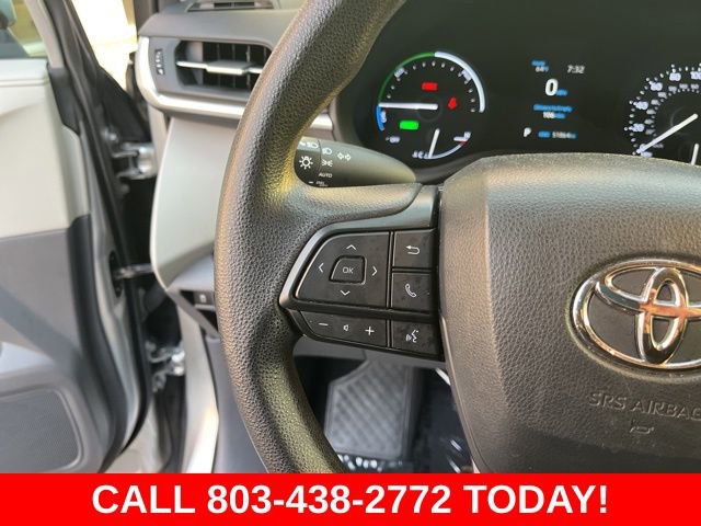 Used 2022 Toyota Sienna LE w/ LE Plus Package image 20
