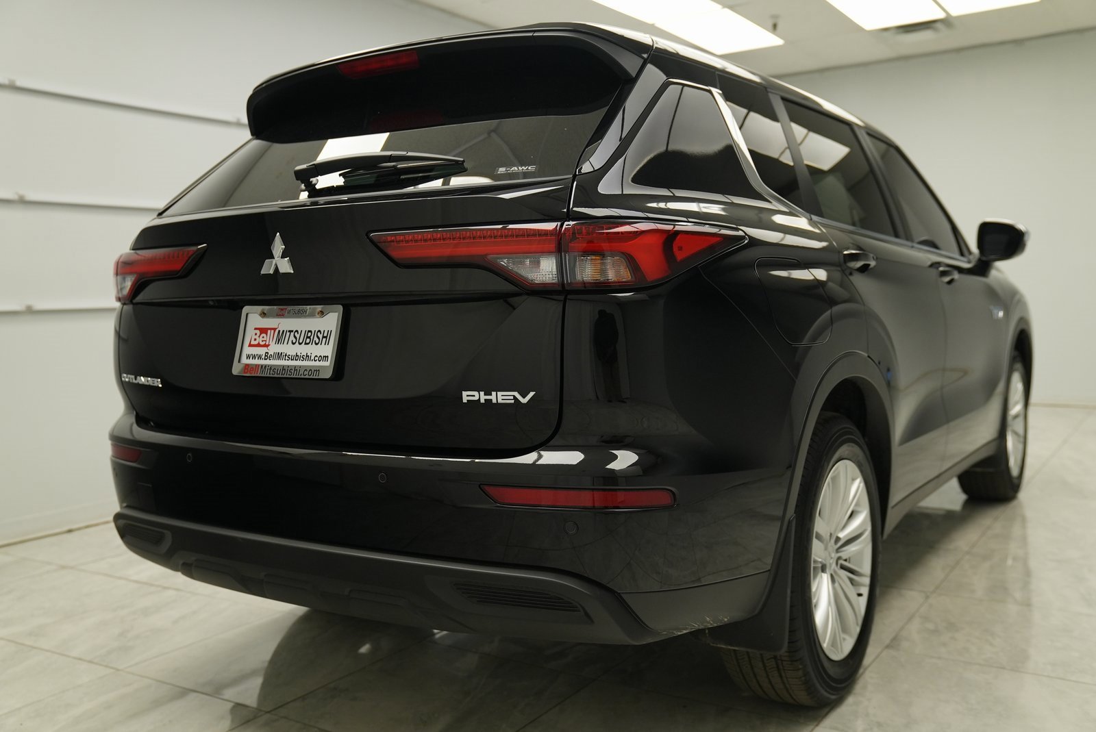 Used 2025 Mitsubishi Outlander ES image 5