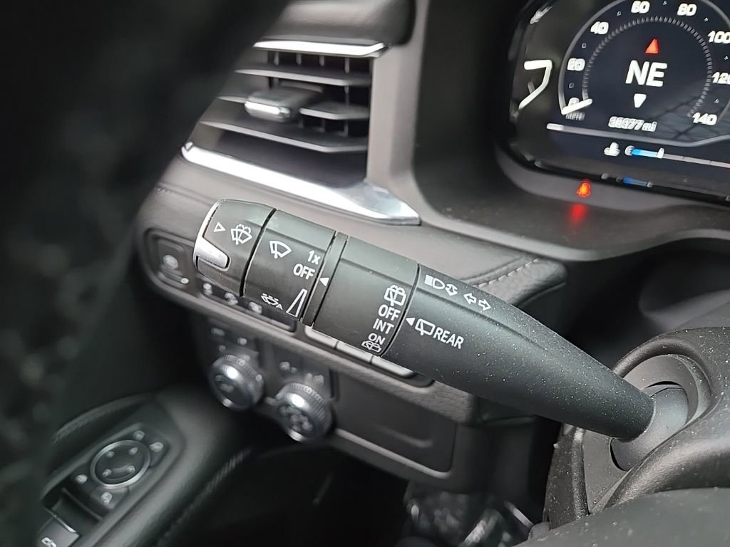 Used 2023 GMC Yukon Denali w/ LPO, Floor Liner Package image 18