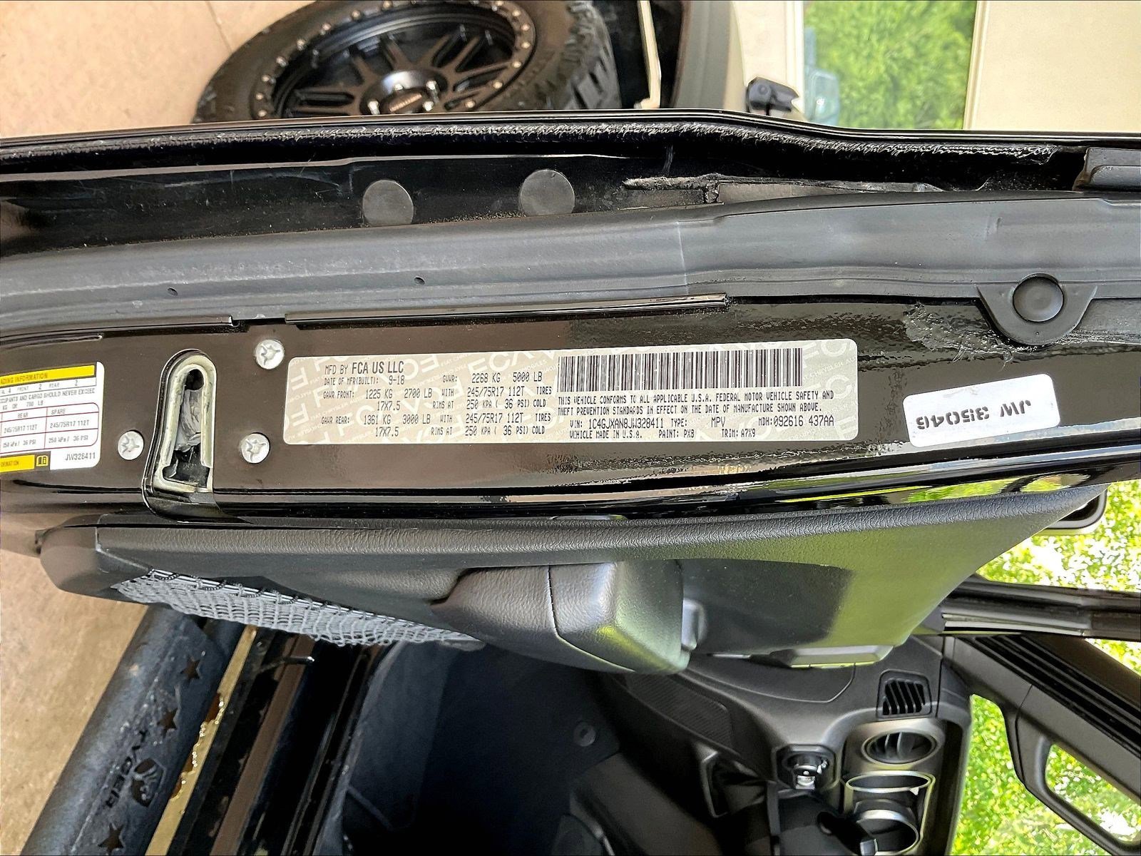 Used 2018 Jeep Wrangler Sport AWD/4WD image 18