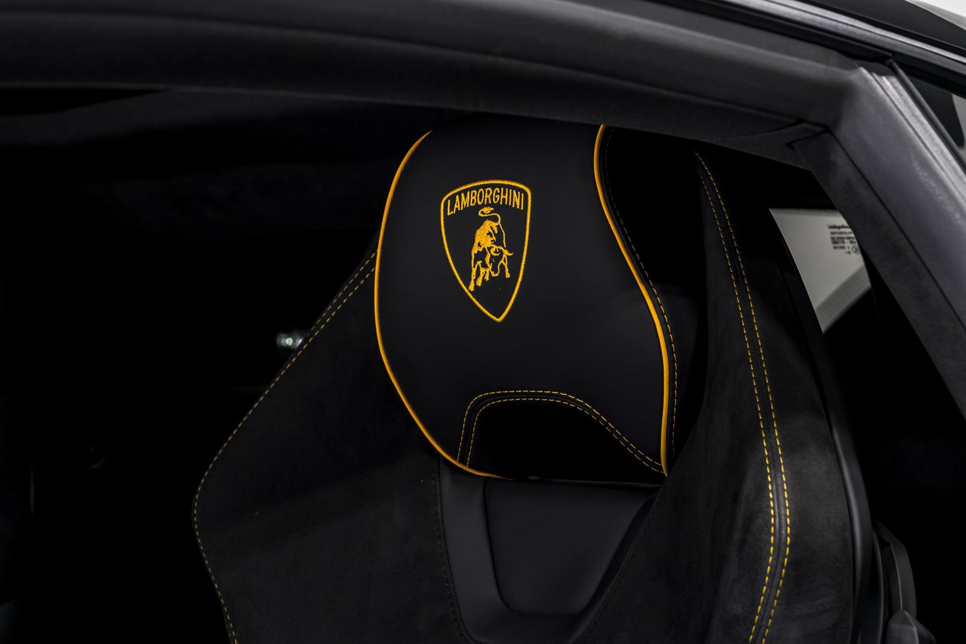 Used 2023 Lamborghini Huracan Tecnica image 20