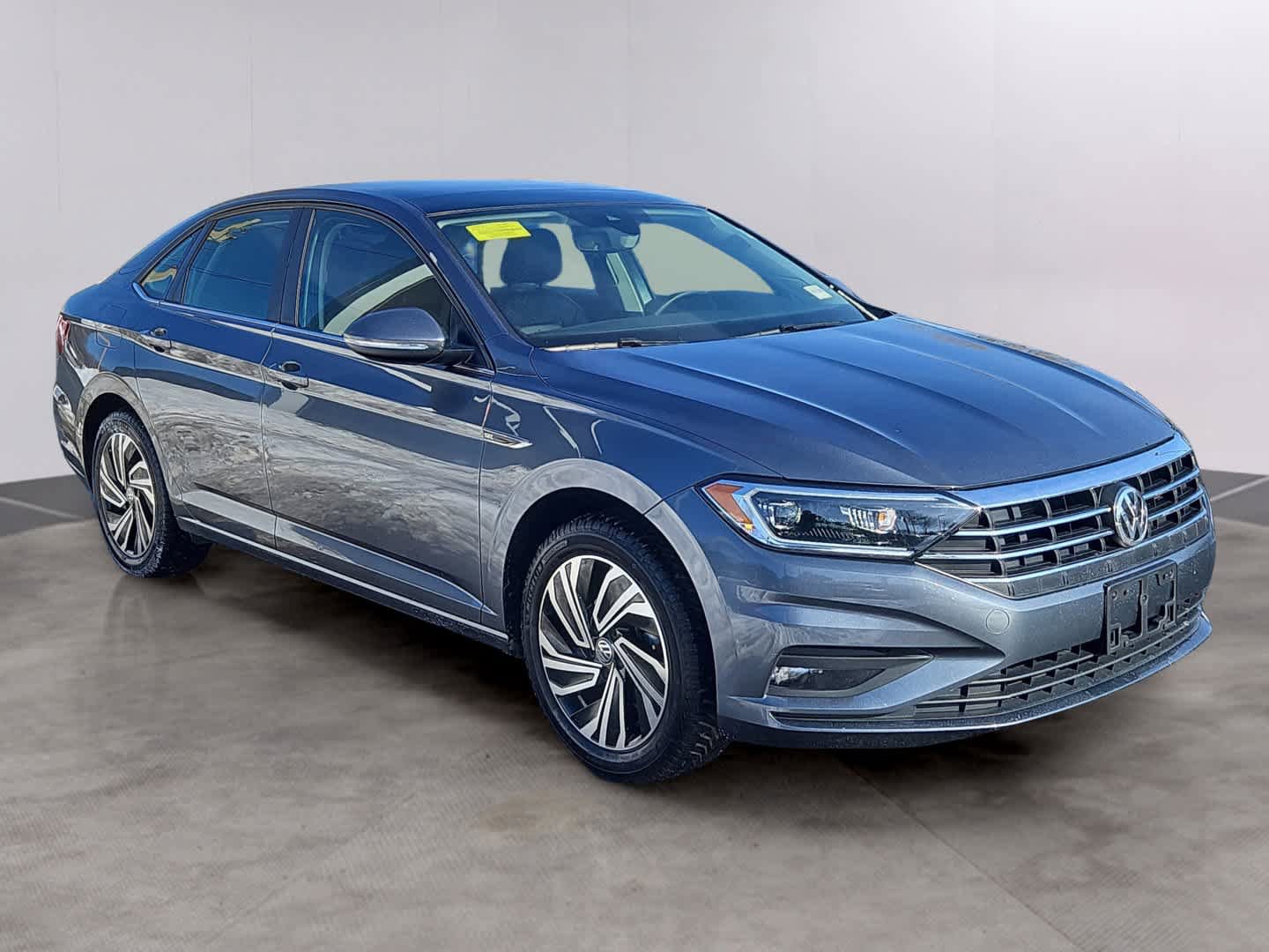 Used 2021 Volkswagen Jetta SEL Premium image 3