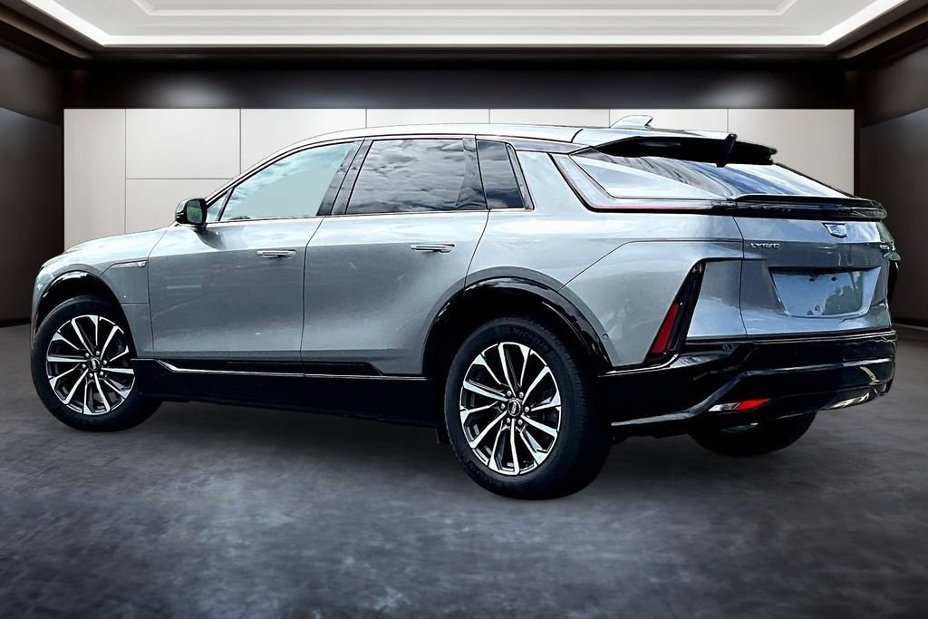 Certified 2024 Cadillac Lyriq Sport AWD/4WD image 4