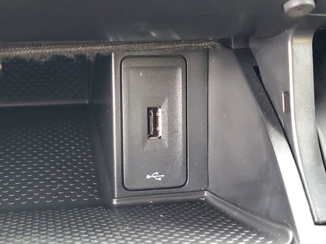 Used 2019 Volkswagen Golf R 4-Door AWD/4WD image 21
