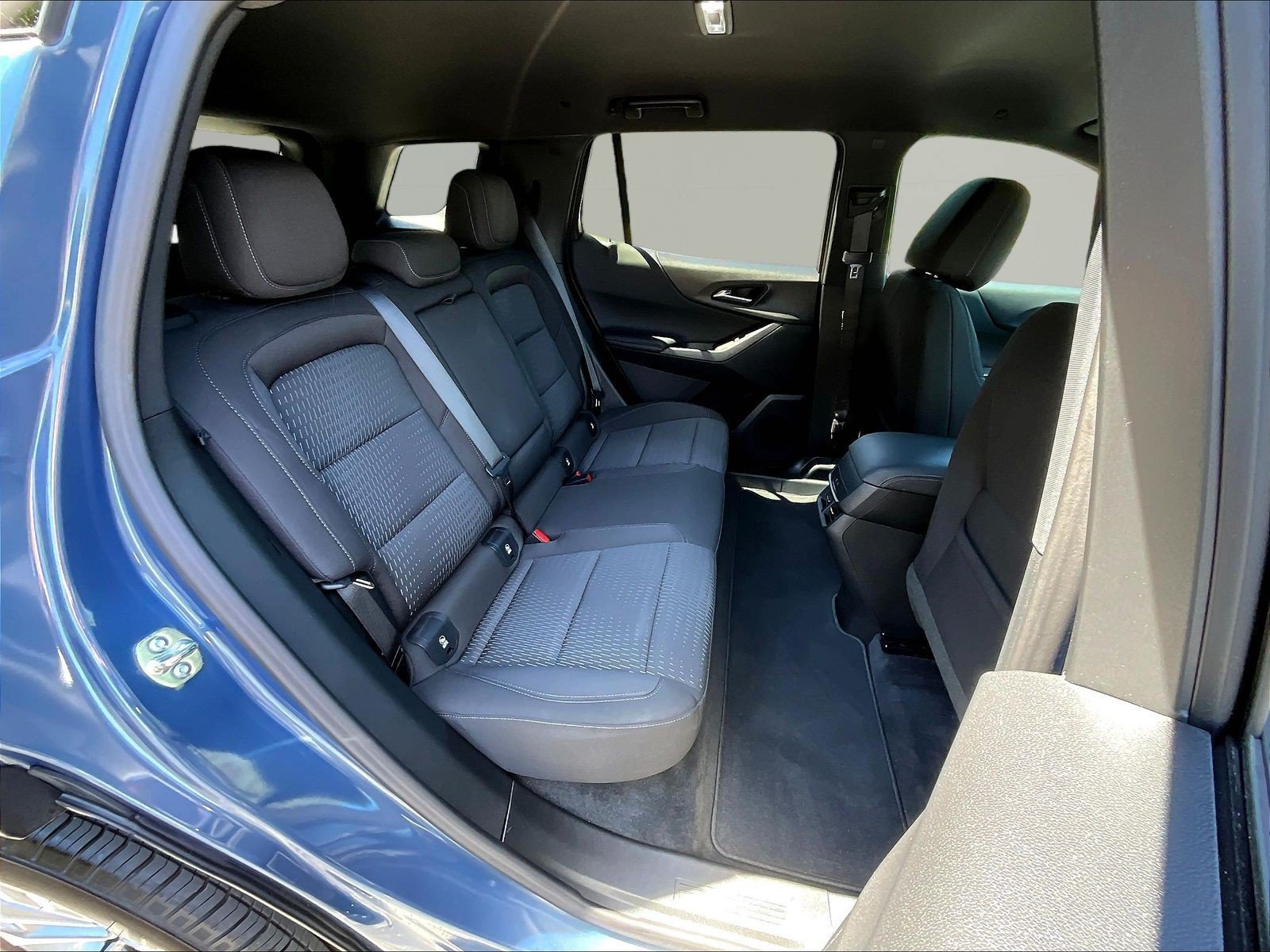 Used 2026 Chevrolet Equinox LT w/ Safety and Technology Package AWD/4WD image 25