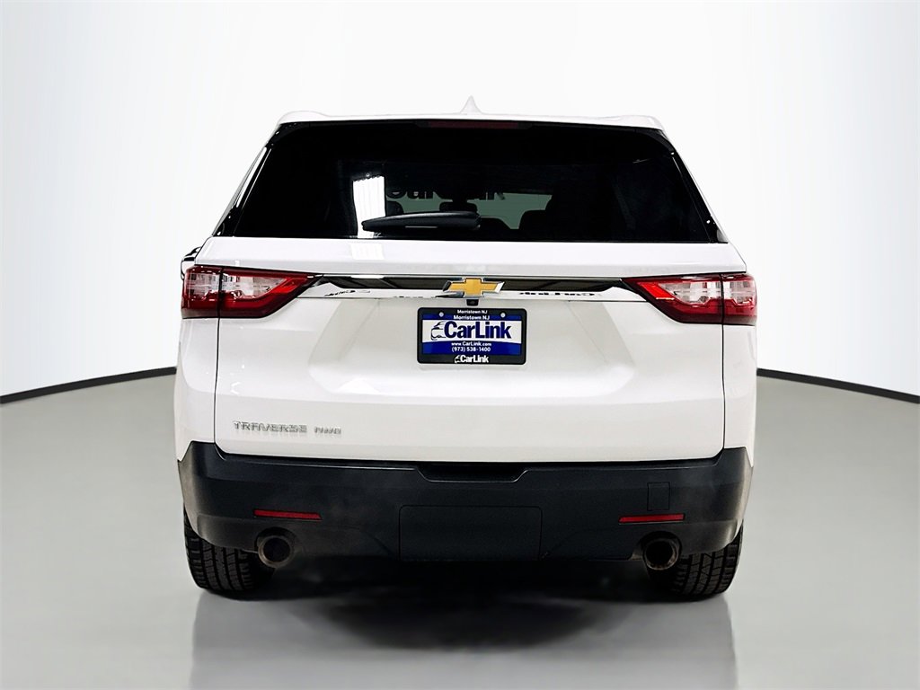 Used 2021 Chevrolet Traverse LS image 5