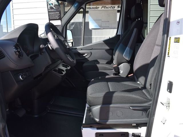 New 2023 Mercedes-Benz Sprinter 2500 image 3