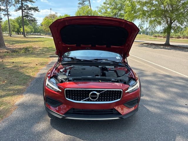 Used 2020 Volvo V60 T5 Cross Country w/ Protection Package Premier AWD/4WD image 19
