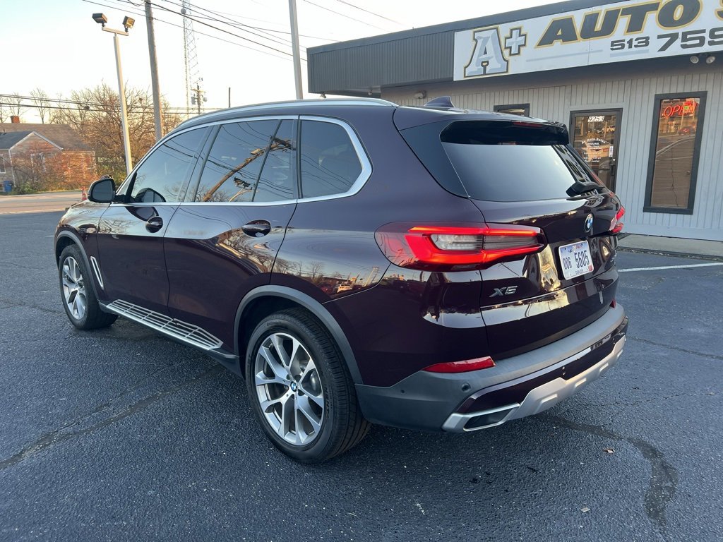 Used 2020 BMW X5 xDrive40i w/ Executive Package image 8