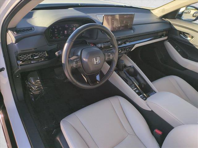 Used 2025 Honda Accord EX-L image 10