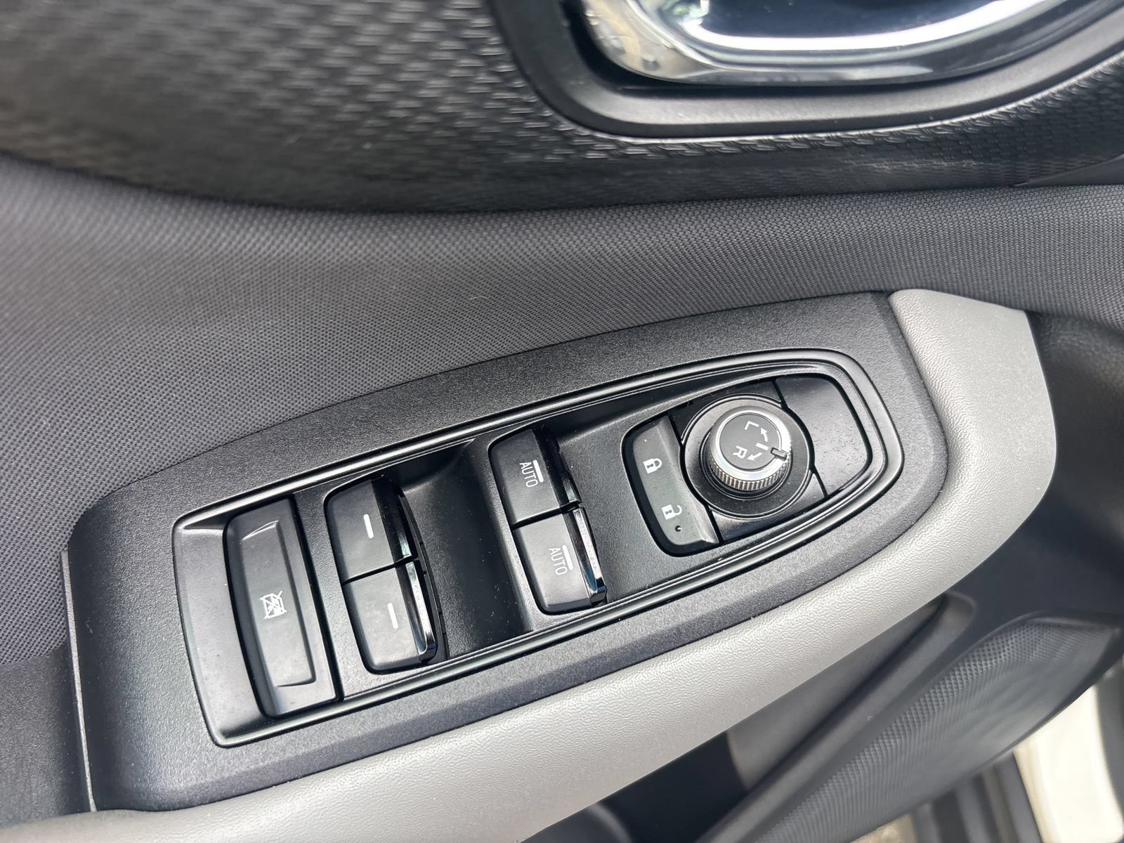 Used 2024 Subaru Outback Premium AWD/4WD image 57