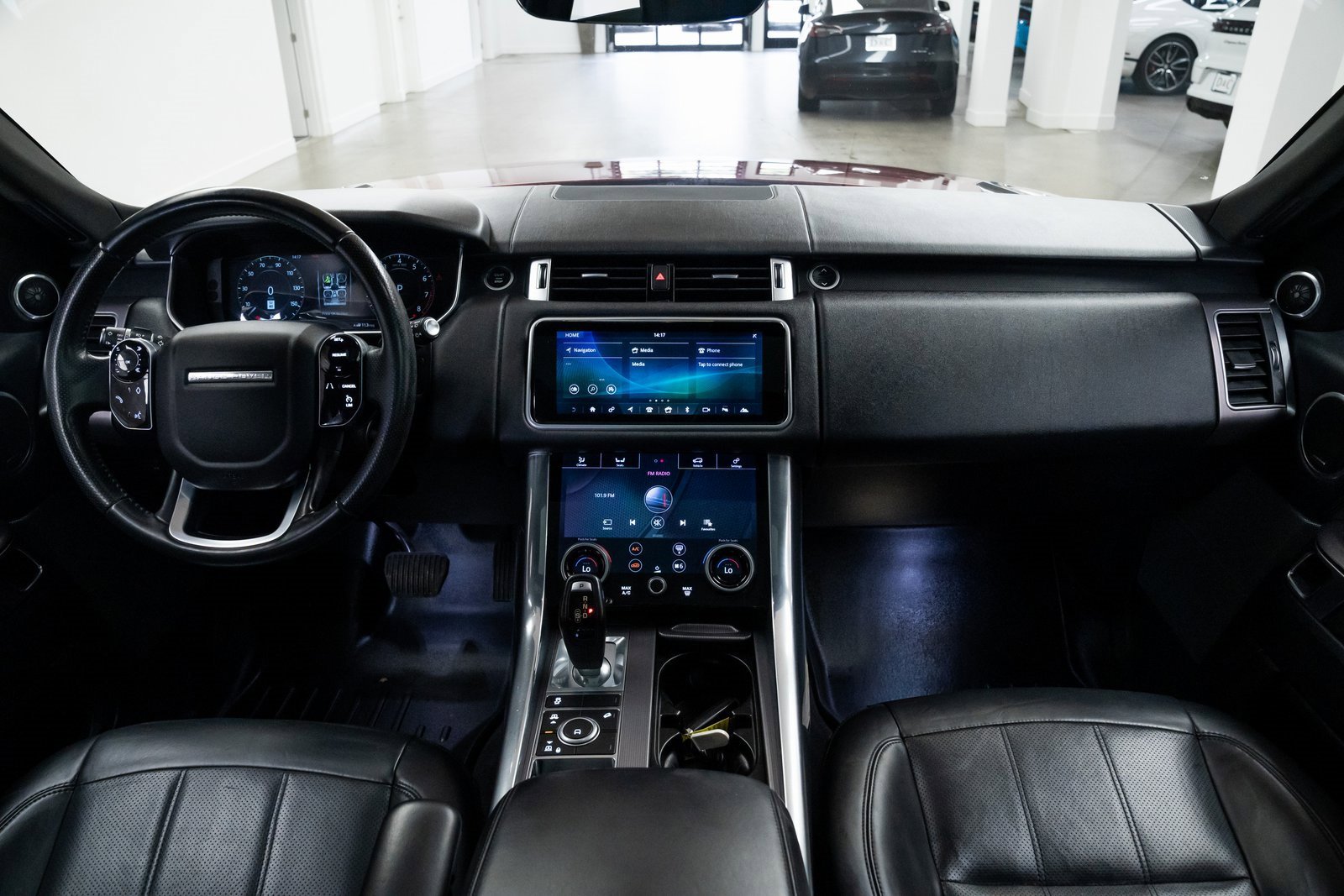 Used 2018 Land Rover Range Rover Sport HSE image 9