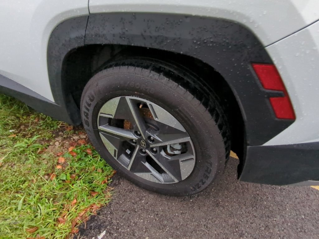 Used 2025 Hyundai Tucson SEL FWD image 5