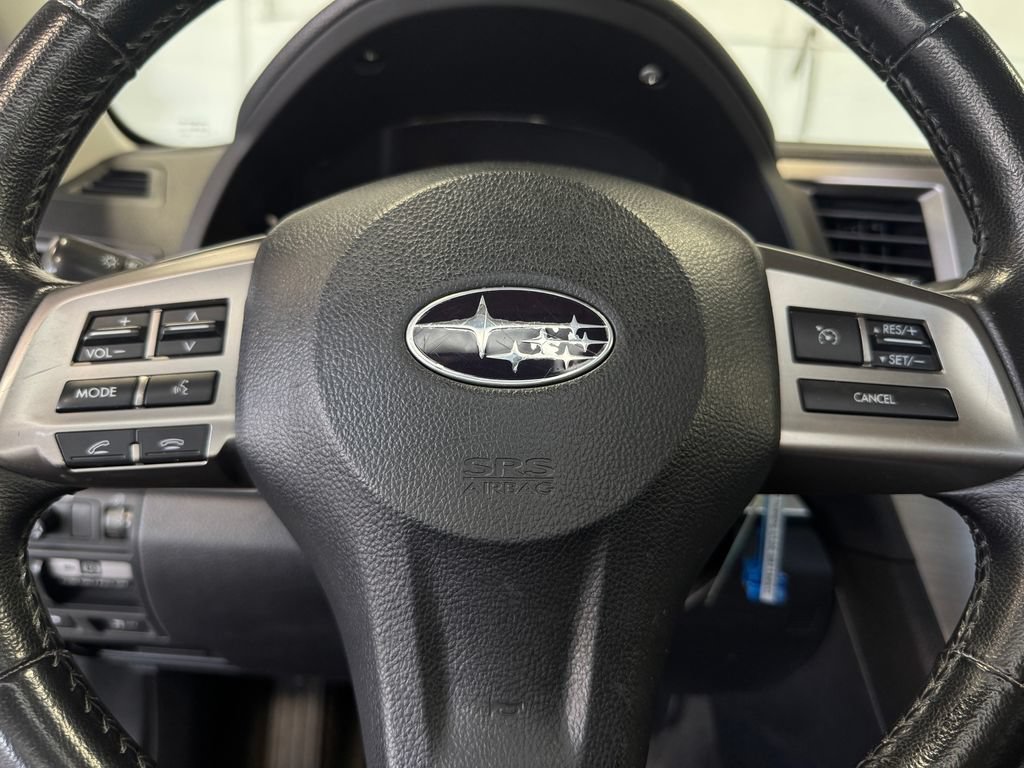 Used 2013 Subaru Legacy 2.5i Premium AWD/4WD image 14