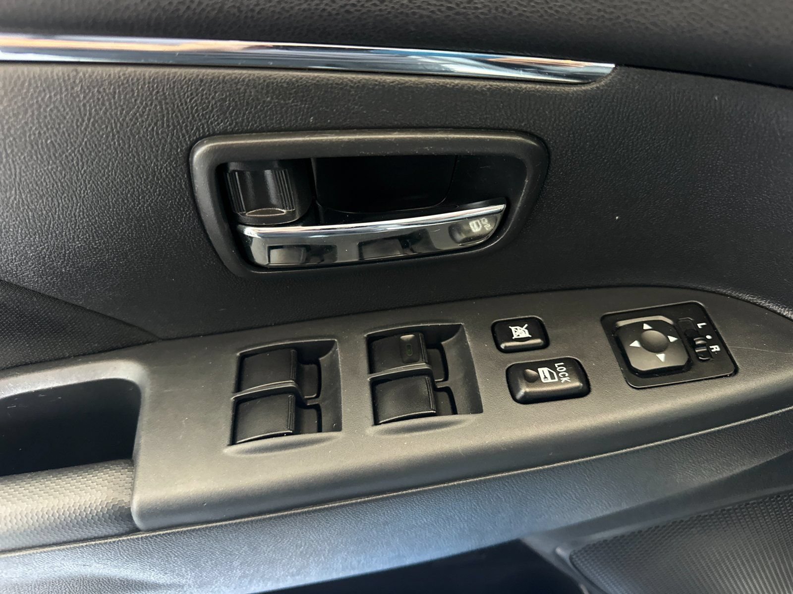 Used 2024 Mitsubishi Outlander Sport ES AWD/4WD image 10