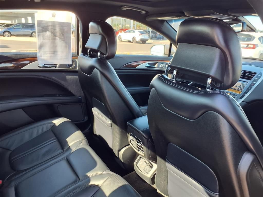 Used 2018 Lincoln MKZ Reserve w/ Technology Package image 19