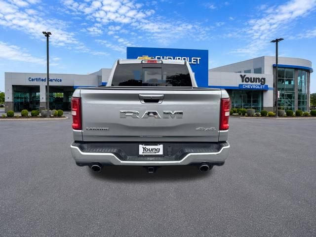 Used 2025 RAM 1500 Laramie AWD/4WD image 6