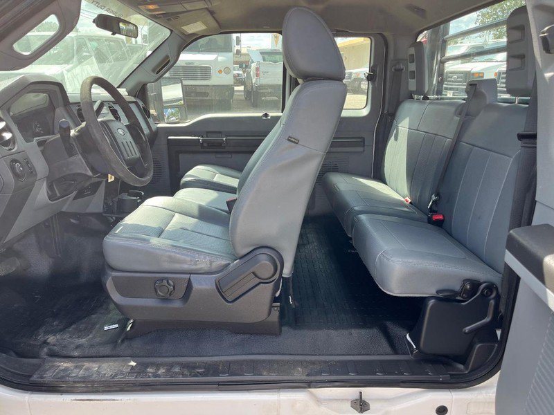 Used 2015 Ford F250 XL w/ Power Equipment Group RWD image 7