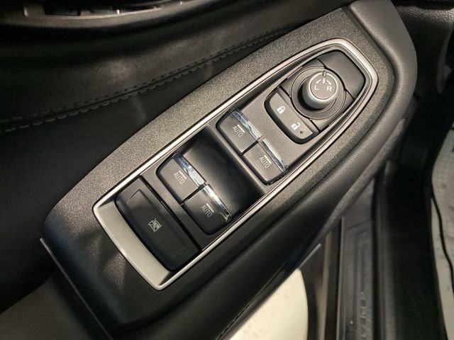 Used 2021 Subaru Outback Limited image 12