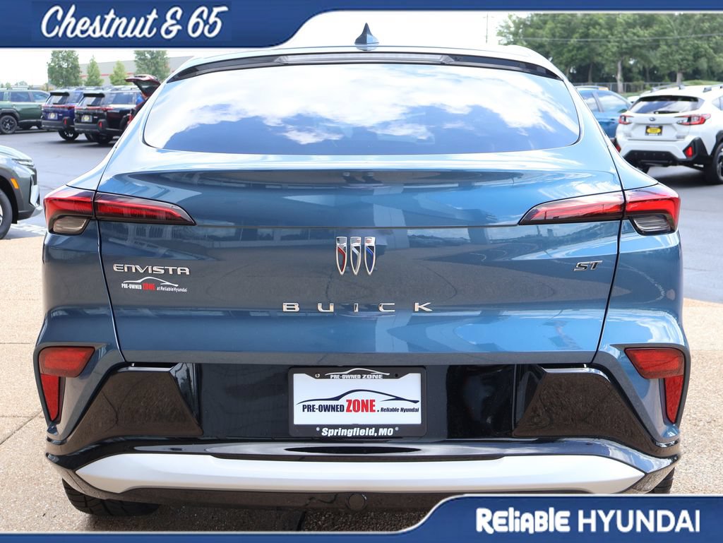 Used 2024 Buick Envista Sport Touring w/ Convenience I Package FWD image 5