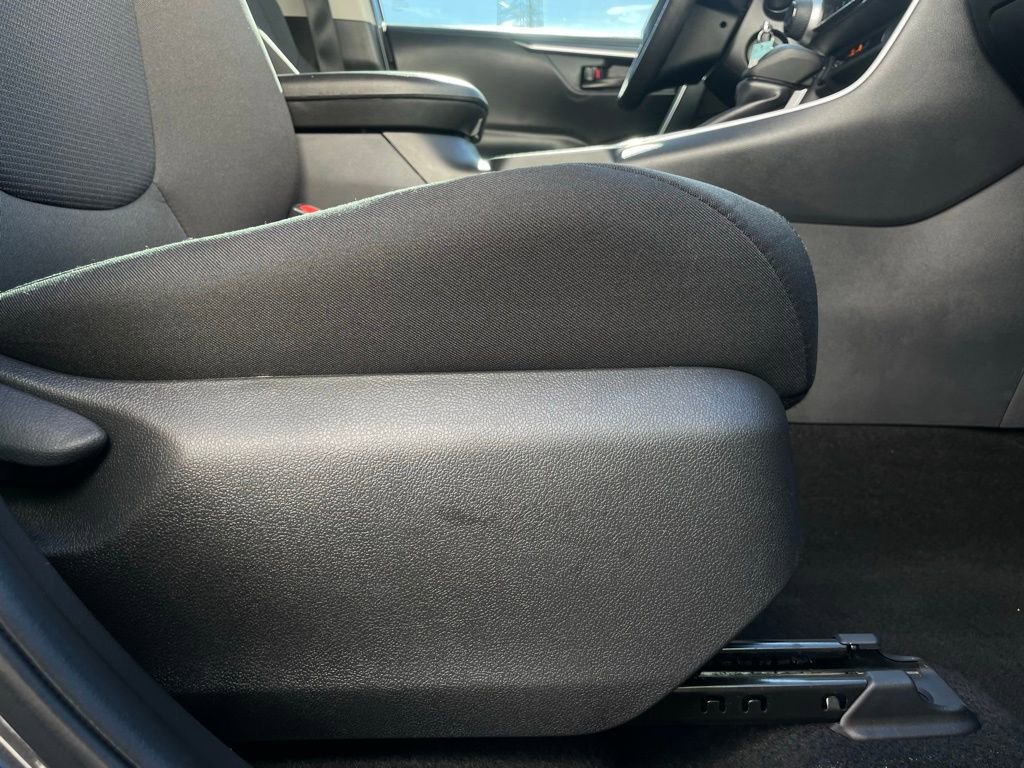 Used 2024 Toyota RAV4 LE image 30