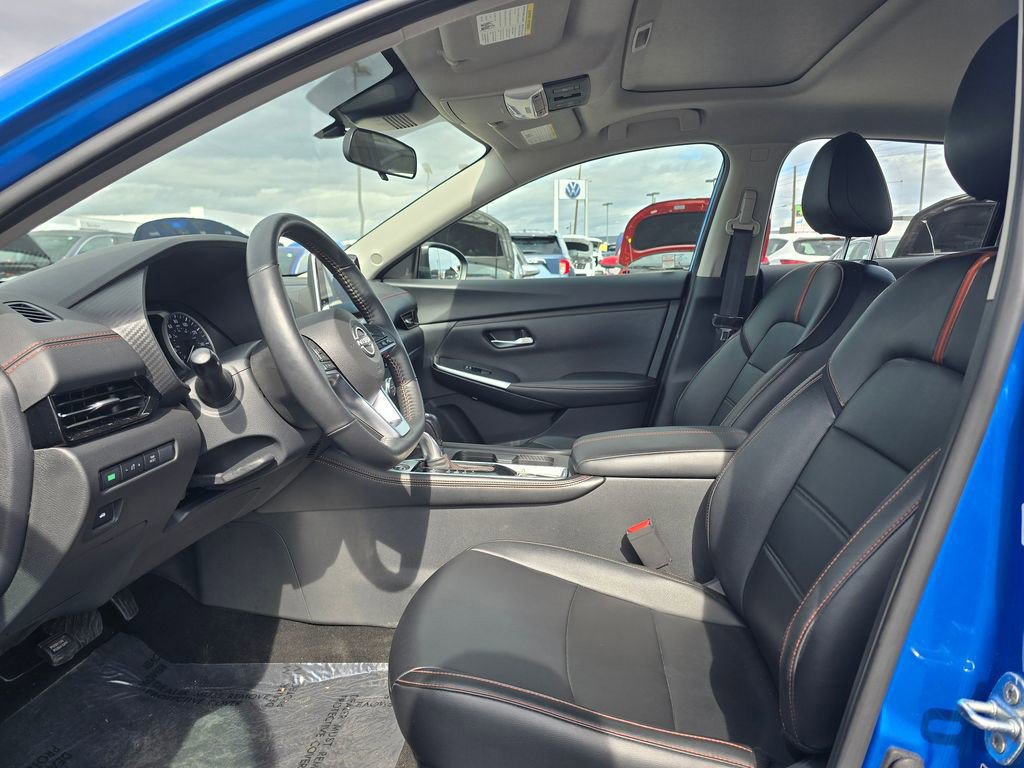 Used 2024 Nissan Sentra SR w/ SR Premium Package FWD image 22