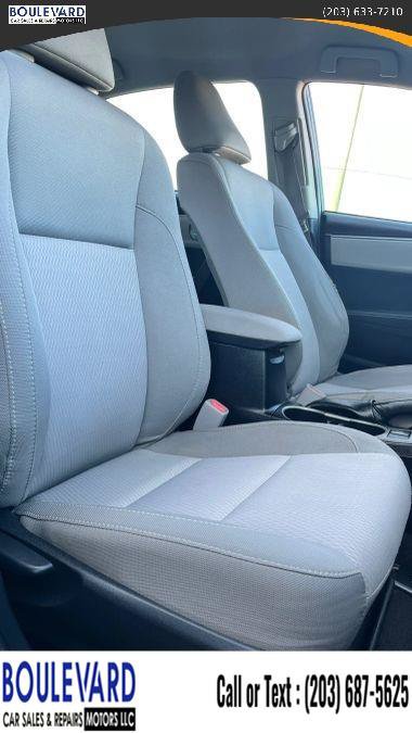 Used 2014 Toyota Corolla LE image 16
