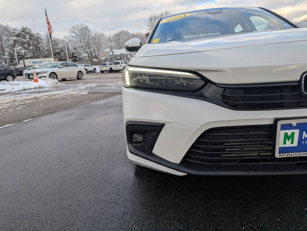Used 2024 Honda Civic Touring image 10