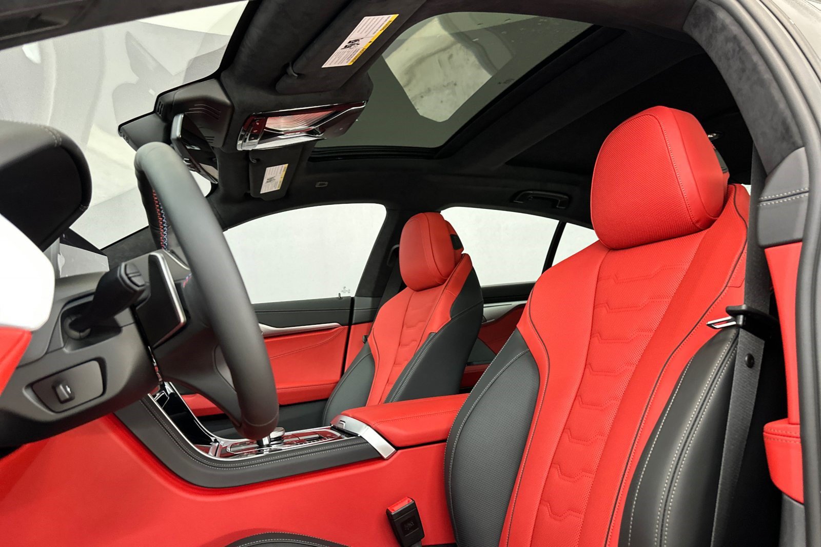 New 2026 BMW M850i xDrive AWD/4WD image 14