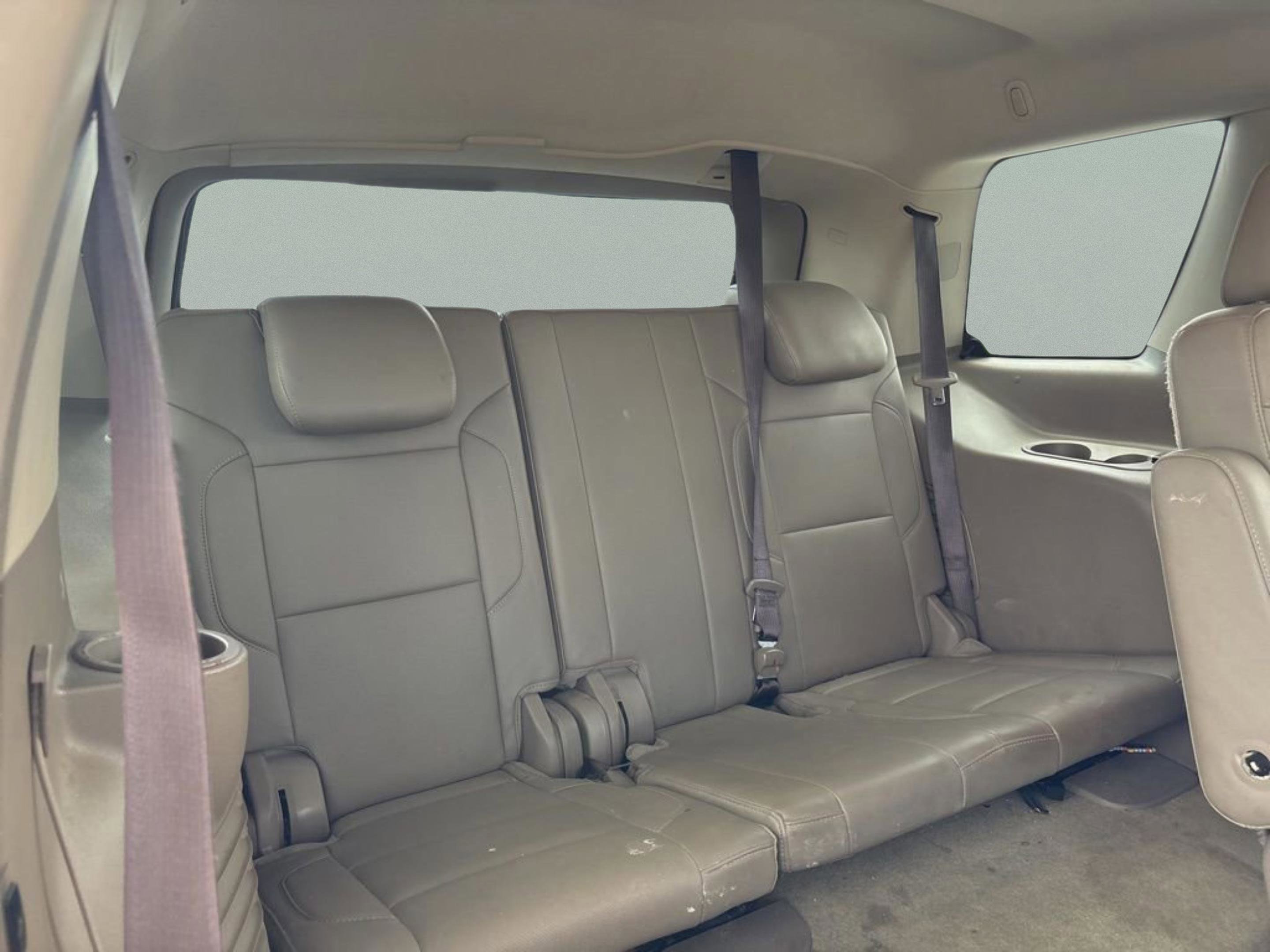 Used 2017 Chevrolet Tahoe Premier AWD/4WD image 32