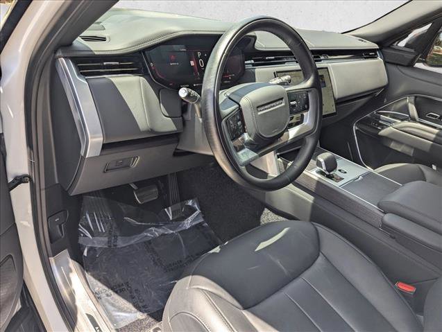Used 2024 Land Rover Range Rover Long Wheelbase Autobiography AWD/4WD image 10