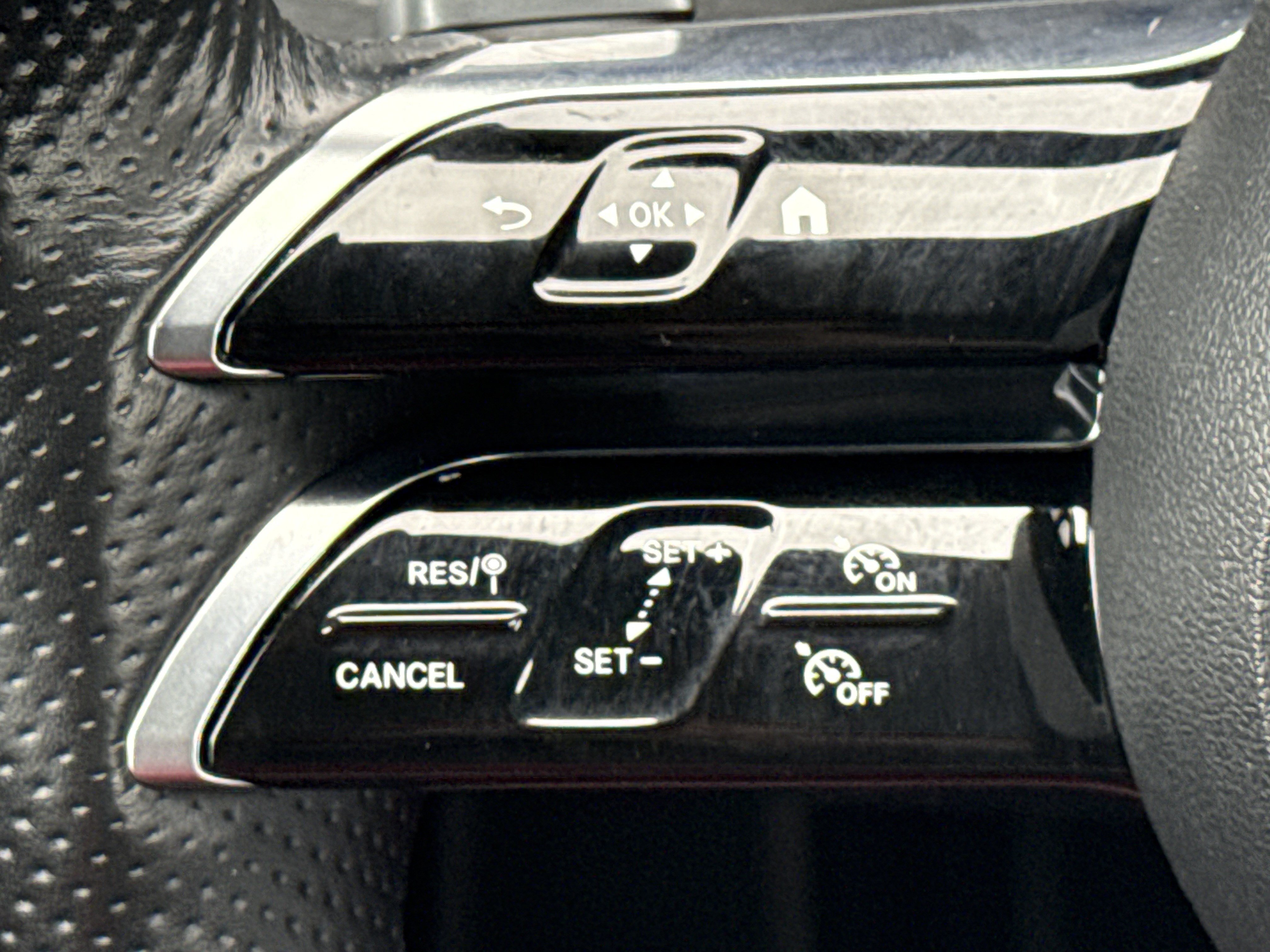 Used 2021 Mercedes-Benz E 450 Cabriolet image 7