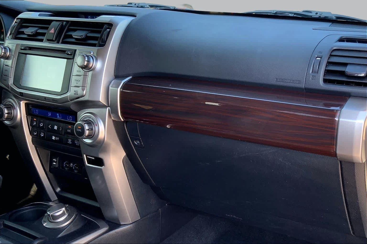Used 2015 Toyota 4Runner Limited AWD/4WD image 19