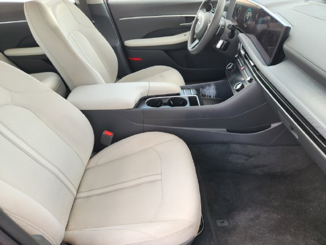 Used 2024 Hyundai Sonata SEL FWD image 11