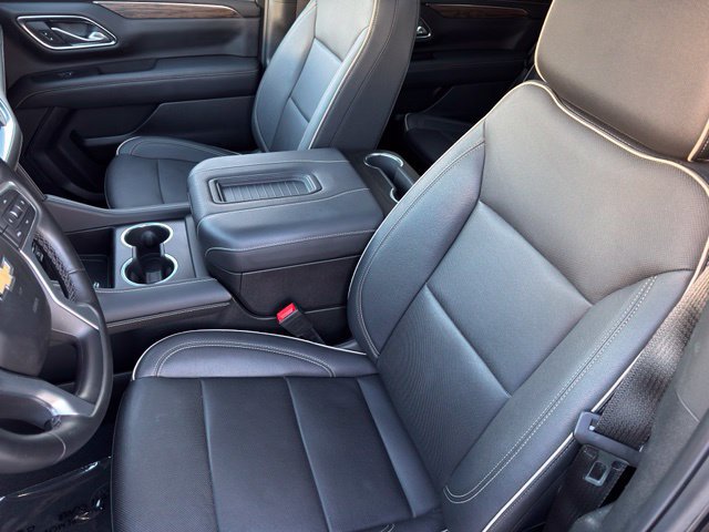 Certified 2023 Chevrolet Tahoe Premier w/ Premium Package 2 AWD/4WD image 6