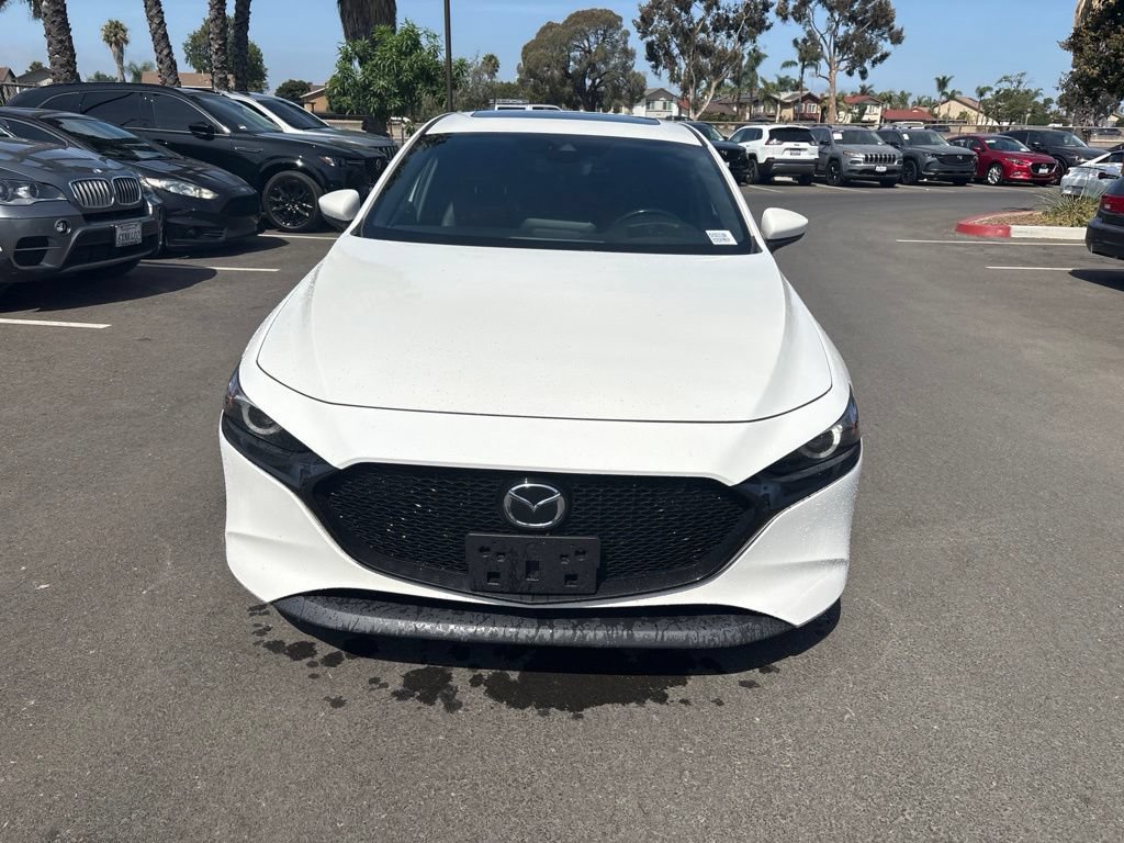 Used 2020 MAZDA MAZDA3 Hatchback w/ Premium Package FWD image 3