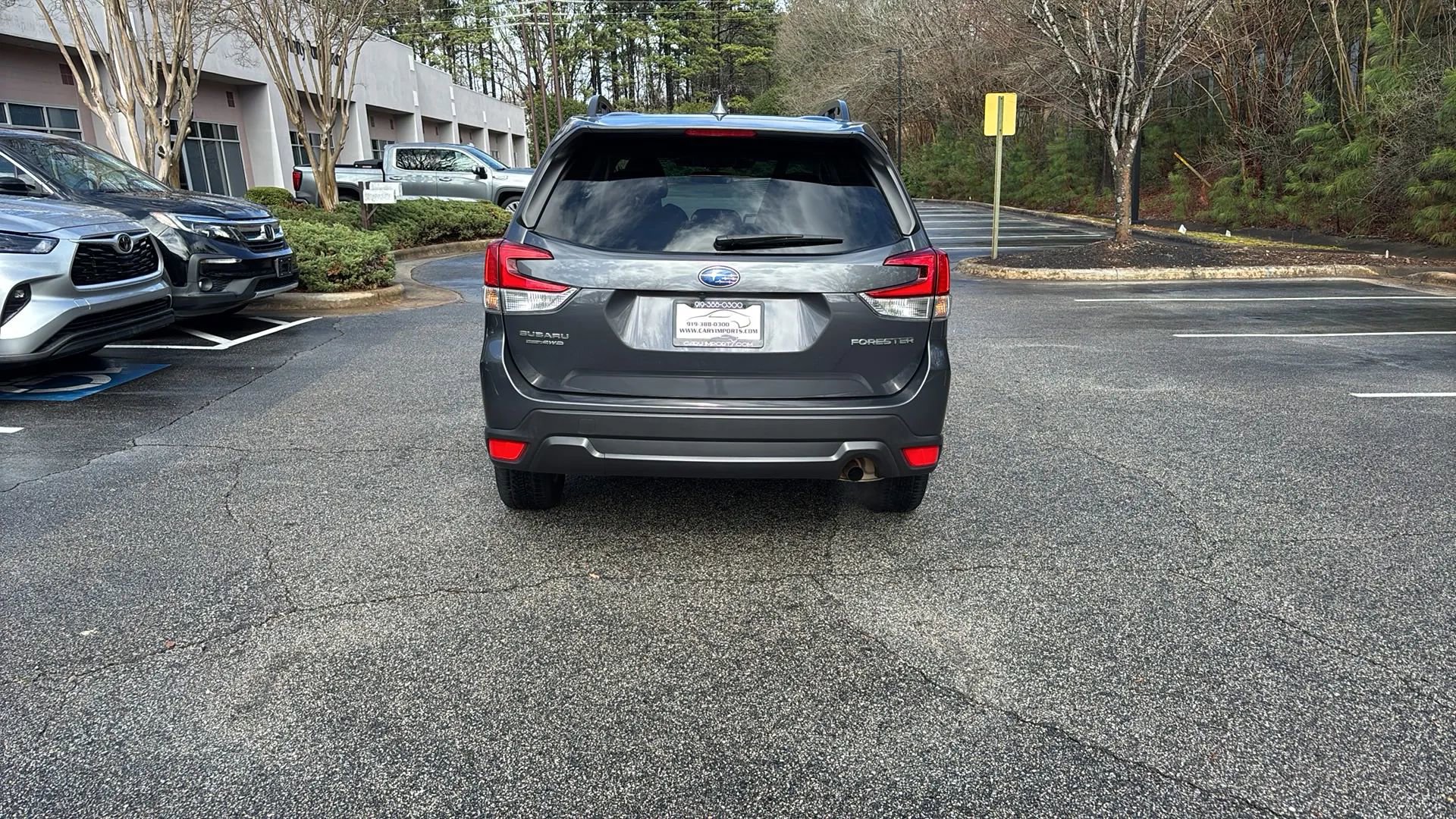 Used 2023 Subaru Forester Premium image 6