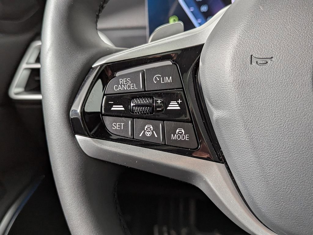 Used 2025 BMW 330i xDrive Sedan w/ M Sport Package image 29