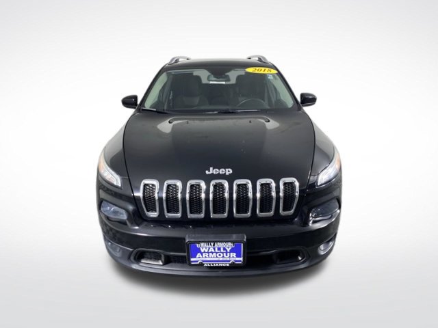 Used 2018 Jeep Cherokee Latitude w/ Safety Group AWD/4WD image 12