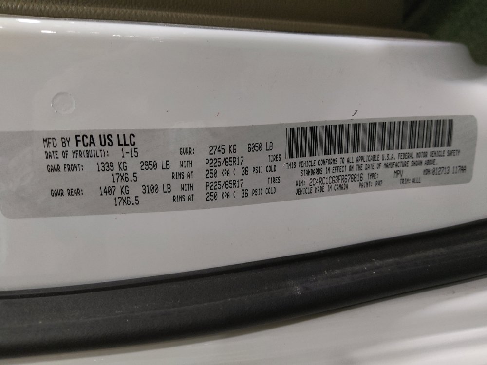 Used 2015 Chrysler Town & Country Touring-L w/ Driver Convenience Group FWD image 33