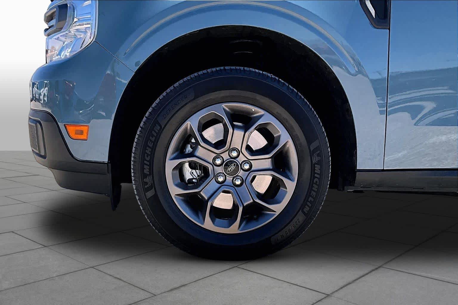 Certified 2022 Ford Maverick XLT FWD image 10