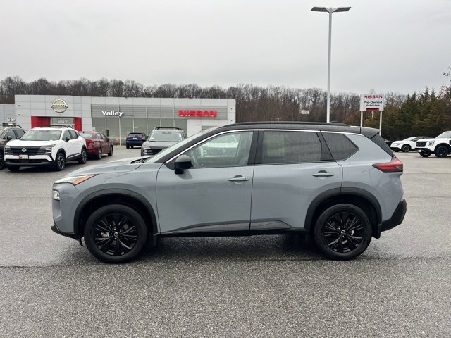 Certified 2023 Nissan Rogue SV w/ SV Premium B Package image 4