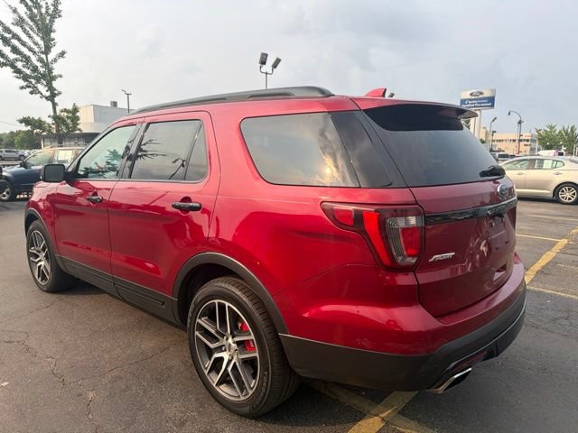 Used 2016 Ford Explorer Sport w/ Equipment Group 401A AWD/4WD image 5