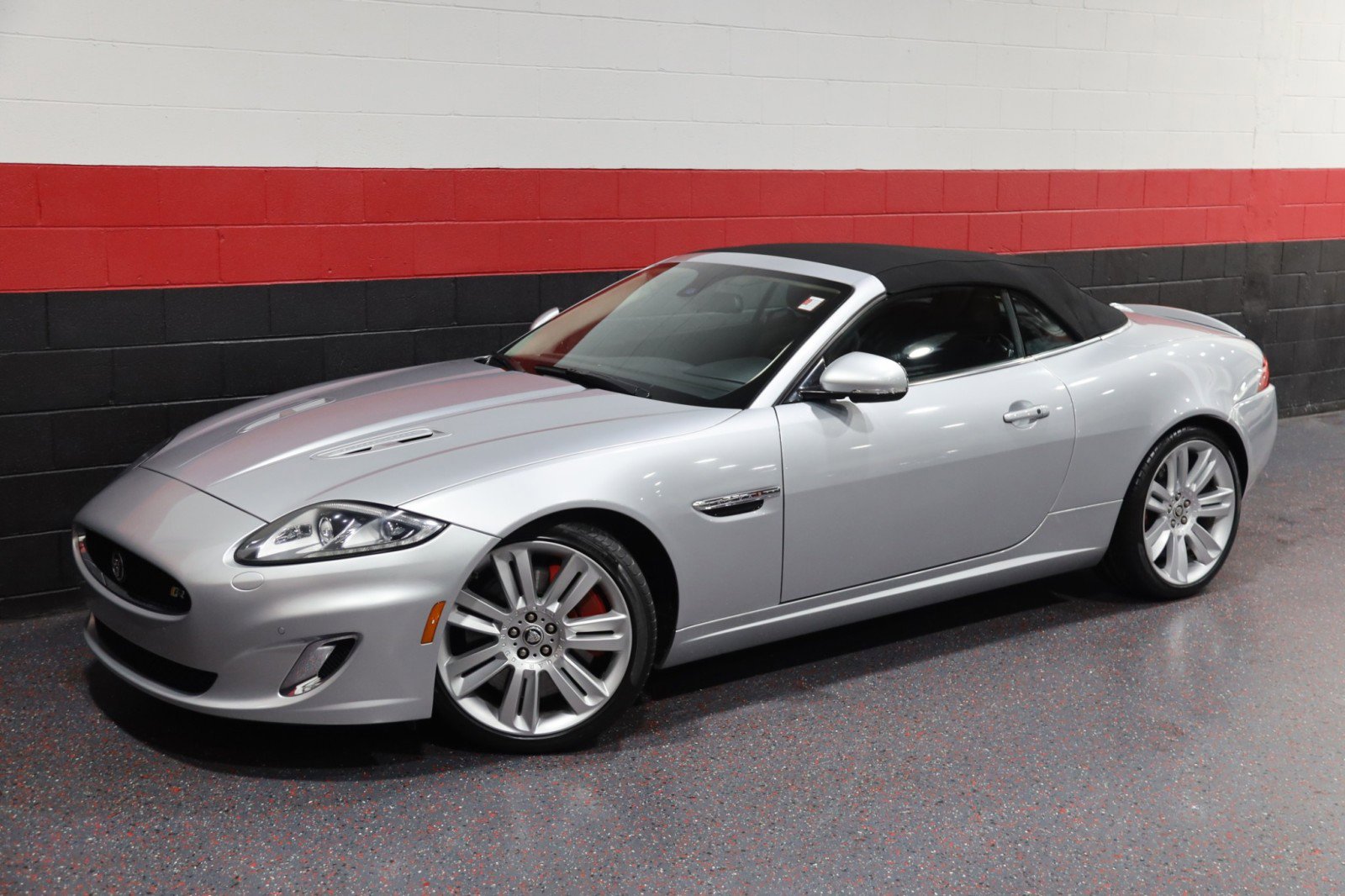 Used 2012 Jaguar XKR R image 18