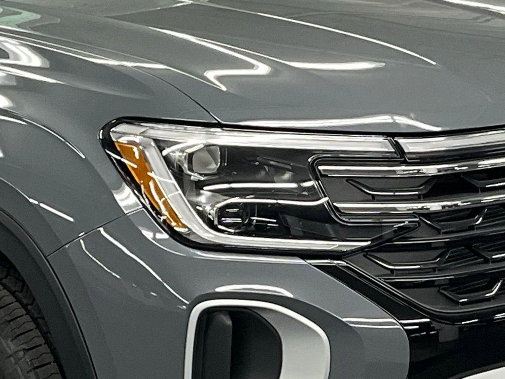 New 2026 Volkswagen Atlas Peak Edition image 44