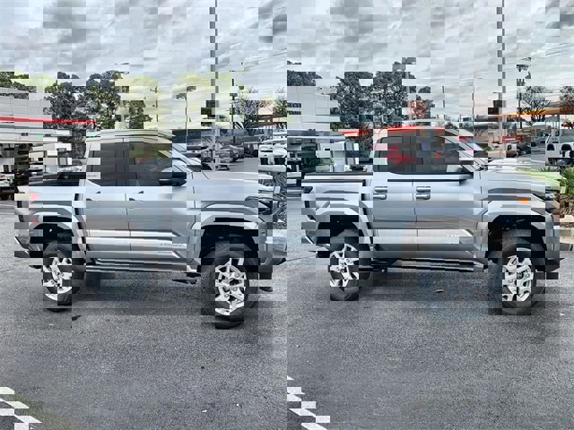 New 2025 Toyota Tacoma SR5 image 9