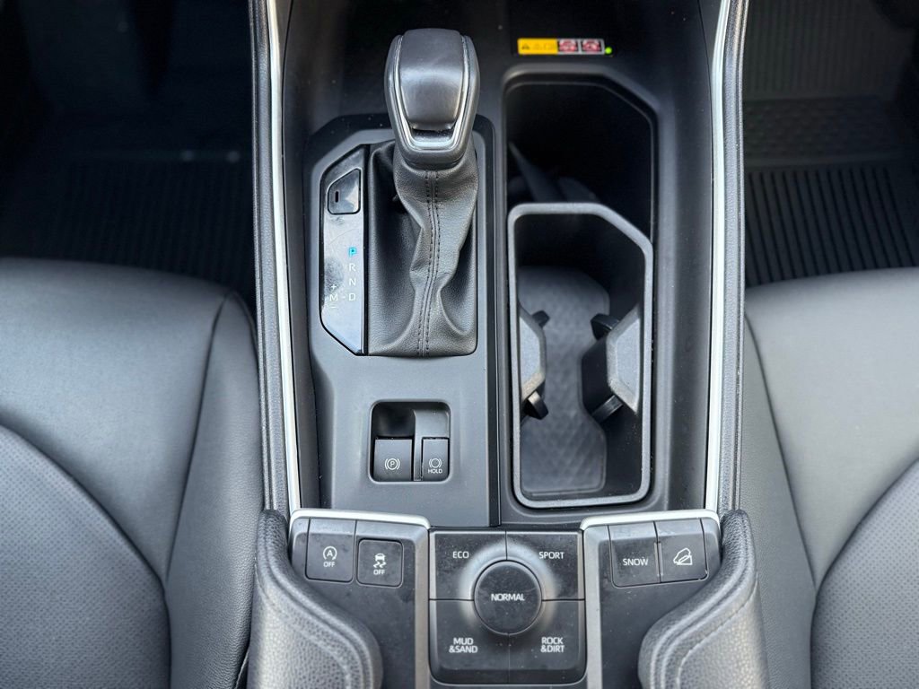 Used 2024 Toyota Grand Highlander XLE image 28