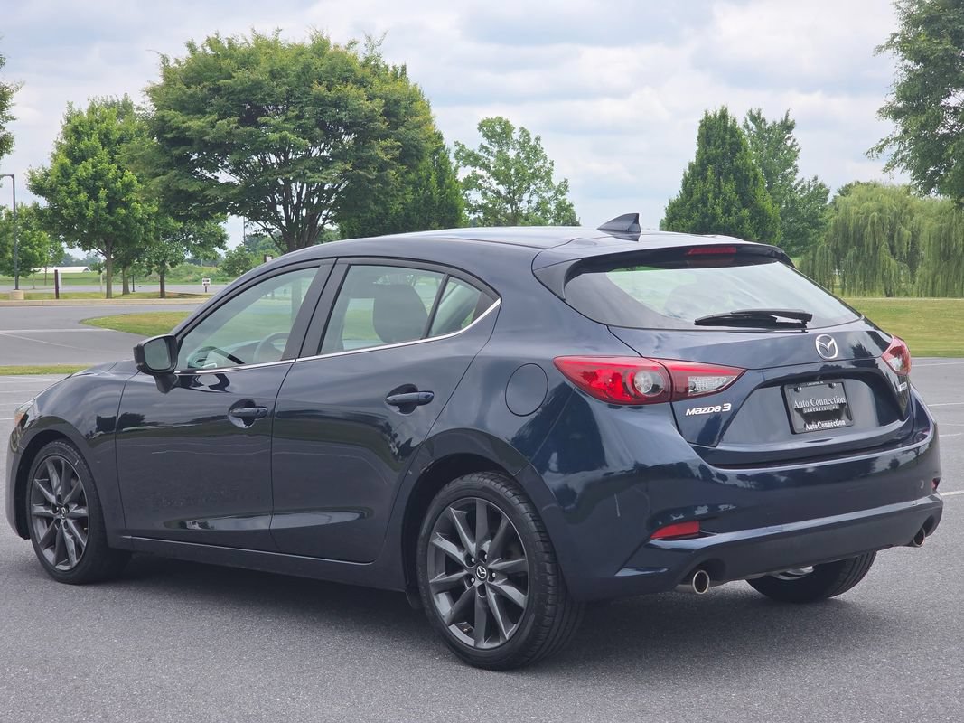 Used 2018 MAZDA MAZDA3 Touring FWD image 6
