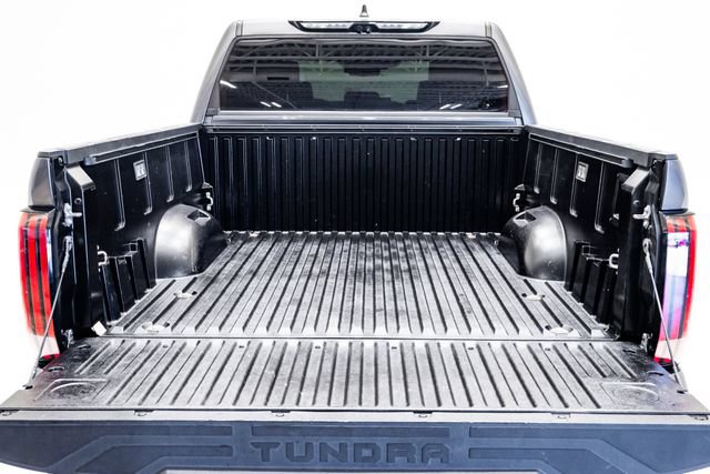 Used 2024 Toyota Tundra Limited AWD/4WD image 33