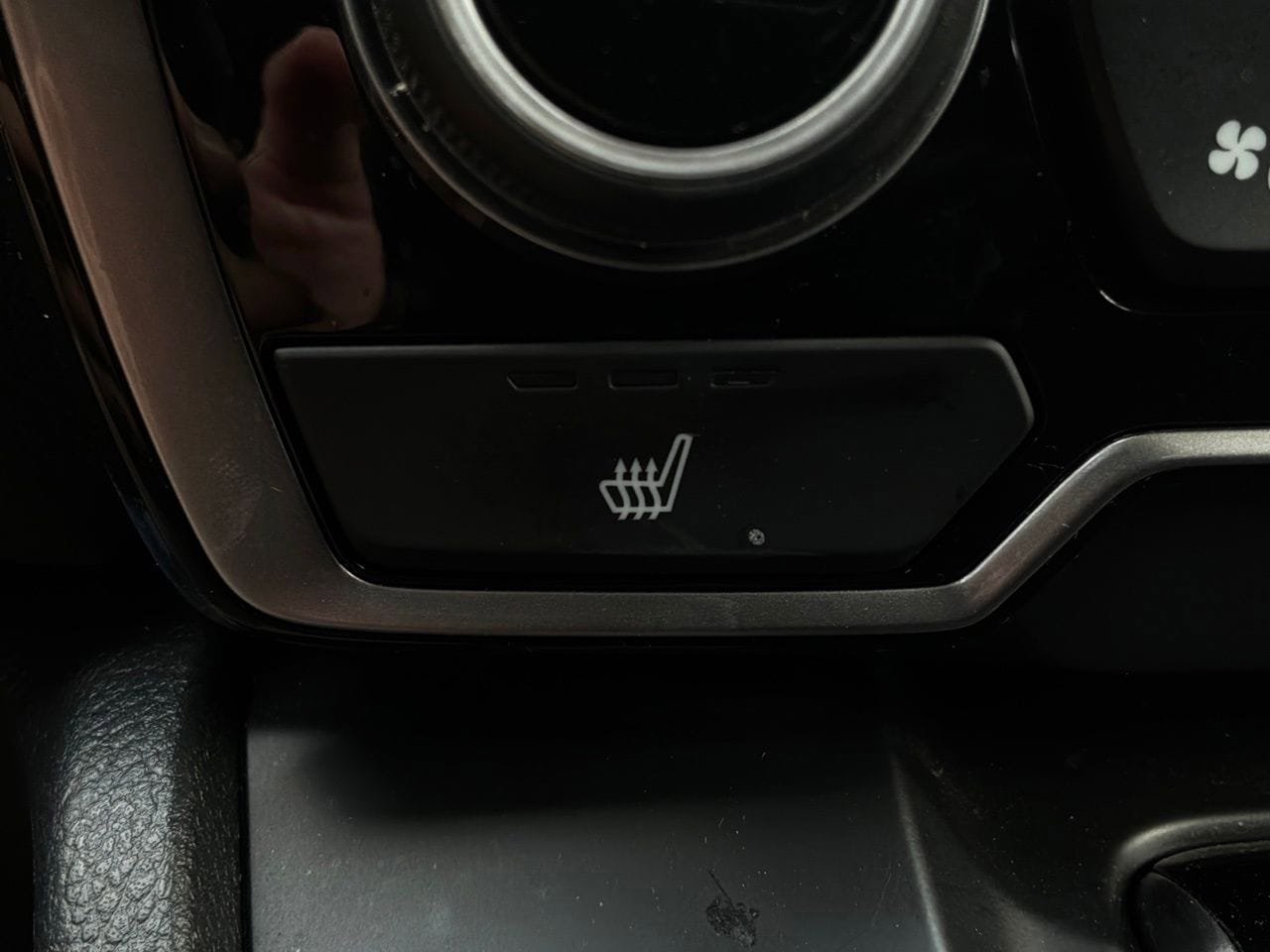 Used 2017 Honda CR-V EX-L image 28